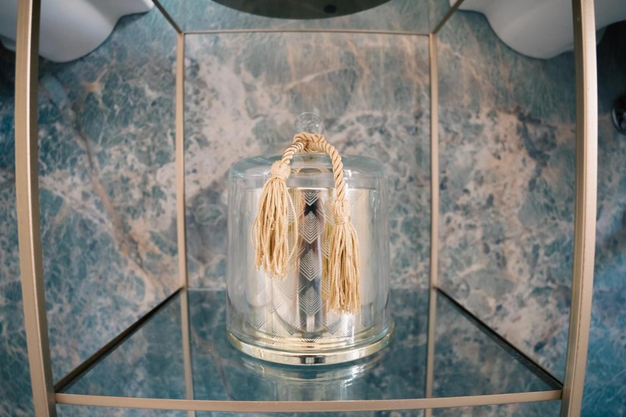 The Duchess'S View - New! Luxurious Flat In Historical Centre 115 Sq M, 3Min Walk To Cala Porto Beach And Private Parking Polignano a Mare Esterno foto