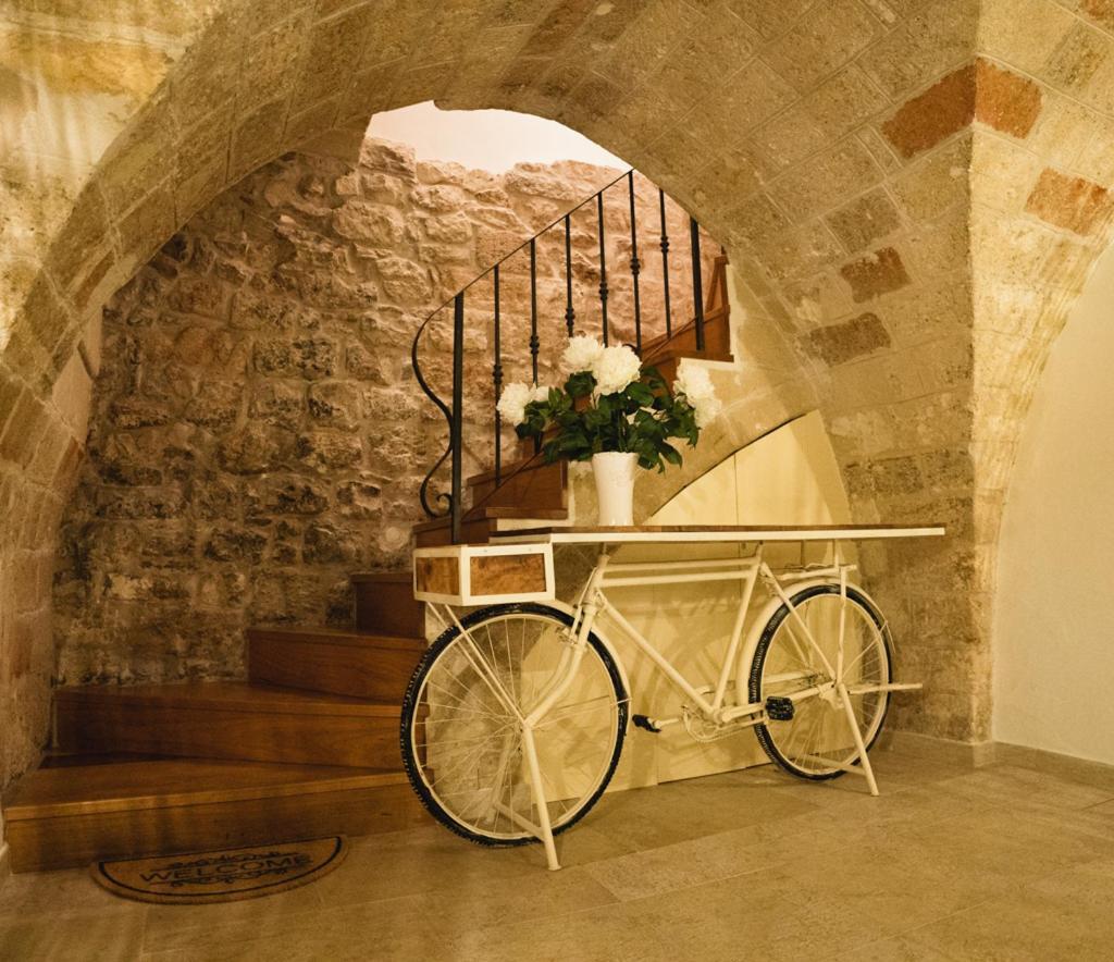 The Duchess'S View - New! Luxurious Flat In Historical Centre 115 Sq M, 3Min Walk To Cala Porto Beach And Private Parking Polignano a Mare Esterno foto