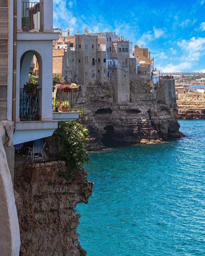 The Duchess'S View - New! Luxurious Flat In Historical Centre 115 Sq M, 3Min Walk To Cala Porto Beach And Private Parking Polignano a Mare Esterno foto